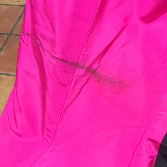 Oscar de la renta hot pink gown size 2 - Picture 8 of 16